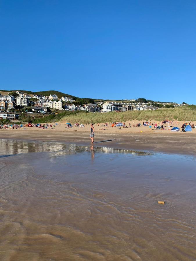 7 Putsborough - Luxury Apartment At Byron Woolacombe, Only 4 Minute Walk To Woolacombe Beach! المظهر الخارجي الصورة