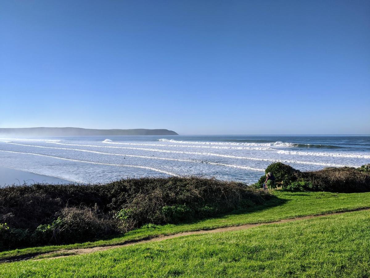 7 Putsborough - Luxury Apartment At Byron Woolacombe, Only 4 Minute Walk To Woolacombe Beach! المظهر الخارجي الصورة